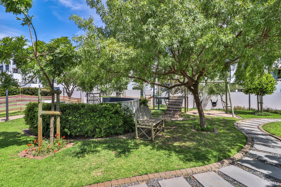 To Let 1 Bedroom Property for Rent in Sandown Western Cape